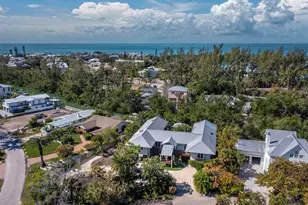 677 Lands End Dr, Longboat Key, FL 34228 - Photo 58