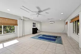 677 Lands End Dr, Longboat Key, FL 34228 - Photo 50