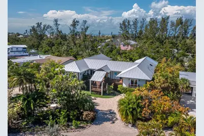 677 Lands End Drive, Longboat Key, FL 34228 - Photo 4