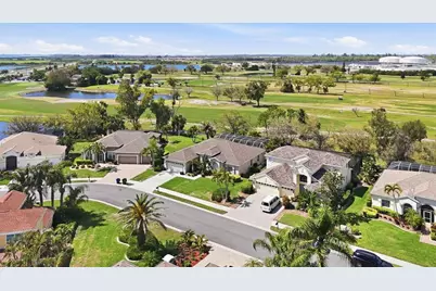 5167 55th Street Circle W, Bradenton, FL 34210 - Photo 2