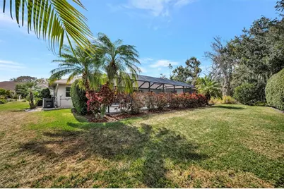 6183 Misty Oaks Drive, Sarasota, FL 34243 - Photo 56