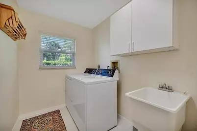 6183 Misty Oaks Drive, Sarasota, FL 34243 - Photo 36