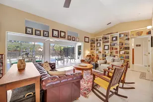 6183 Misty Oaks Dr, Sarasota, FL 34243 - Photo 10