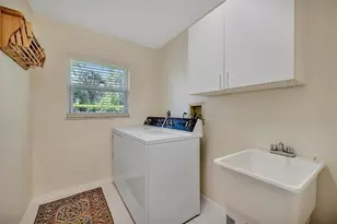 6183 Misty Oaks Dr, Sarasota, FL 34243 - Photo 38