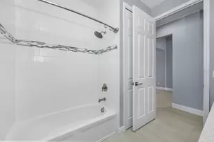 12520 Wheatgrass Ct, Parrish, FL 34219 - Photo 10