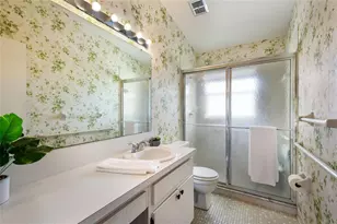 3618 34th Ave Dr W, Bradenton, FL 34205 - Photo 18