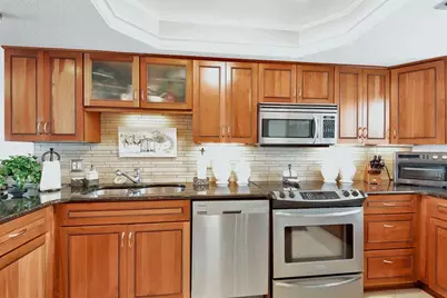 1510 1st Avenue W #402, Bradenton, FL 34205 - Photo 12