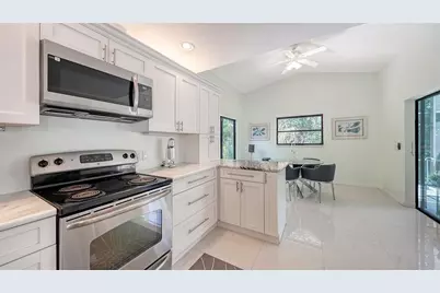 5324 Siesta Court, Sarasota, FL 34242 - Photo 12
