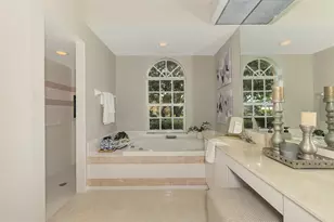 8528 Great Meadow Dr, Sarasota, FL 34238 - Photo 36