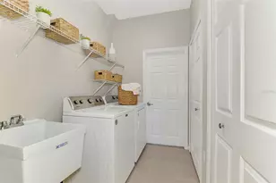 8528 Great Meadow Dr, Sarasota, FL 34238 - Photo 44