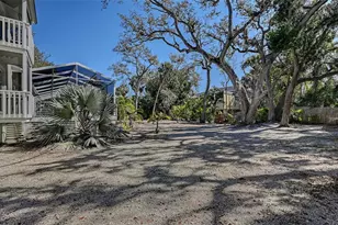 5310 Hidden Harbor Rd, Sarasota, FL 34242 - Photo 58