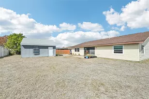 8635 Chesebro Ave, North Port, FL 34287 - Photo 36