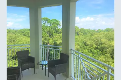 7710 34th Avenue W #303, Bradenton, FL 34209 - Photo 8