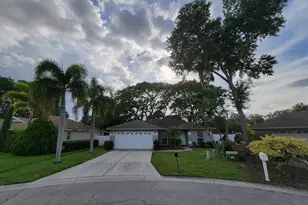 2725 Feiffer Cir, Sarasota, FL 34235 - Photo 4