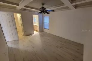 2725 Feiffer Cir, Sarasota, FL 34235 - Photo 14