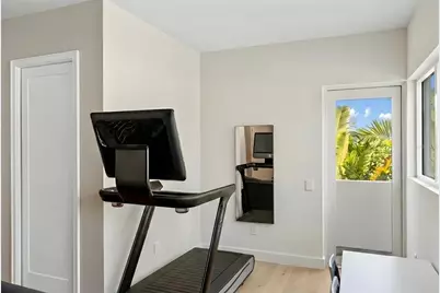 1732 Shoreland Drive, Sarasota, FL 34239 - Photo 40