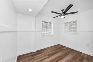 3007 Avenue F, Holmes Beach, FL 34217 - Photo 16