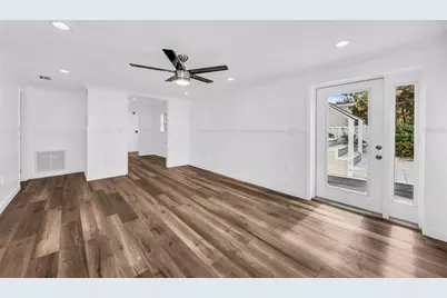 3007 Avenue F #4, 3, 2, 1, Holmes Beach, FL 34217 - Photo 10