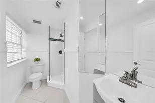 3007 Avenue F, Holmes Beach, FL 34217 - Photo 24