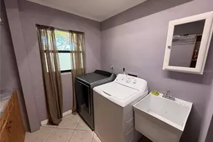 1629 Georgetowne Blvd, Sarasota, FL 34232 - Photo 28