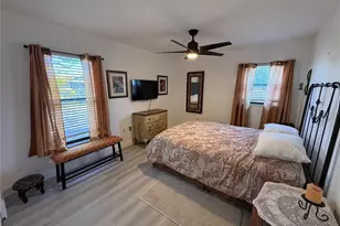 1629 Georgetowne Blvd, Sarasota, FL 34232 - Photo 22