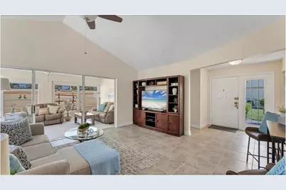 3613 57th Avenue Drive W #3613, Bradenton, FL 34210 - Photo 4