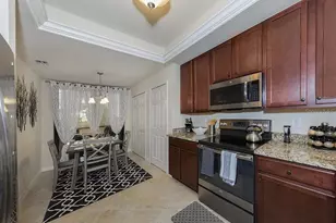 5528 Palmer Cir, Lakewood Ranch, FL 34211 - Photo 8