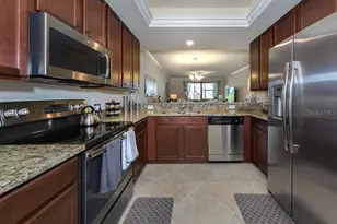 5528 Palmer Cir, Lakewood Ranch, FL 34211 - Photo 6