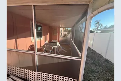 733 Laurel Avenue, Venice, FL 34285 - Photo 10