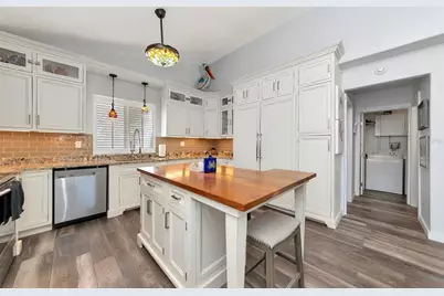 4211 3rd Avenue NE, Bradenton, FL 34208 - Photo 12