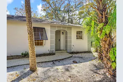 608 N Jefferson Avenue #30, Sarasota, FL 34237 - Photo 2