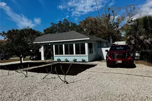 86 Anclote Rd, Tarpon Springs, FL 34689 - Photo 22