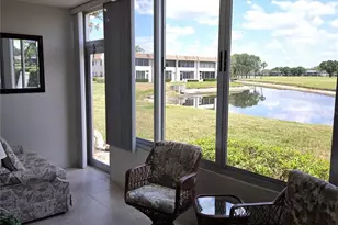 7193 W Country Club Dr N, Sarasota, FL 34243 - Photo 4