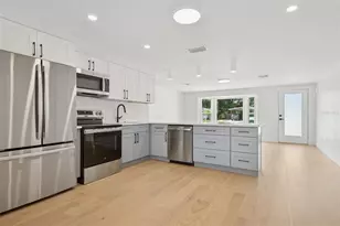 2655 Bay St, Sarasota, FL 34237 - Photo 4