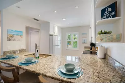 2051 Roselawn Street, Sarasota, FL 34231 - Photo 10