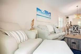 2051 Roselawn St, Sarasota, FL 34231 - Photo 22