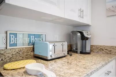 2051 Roselawn Street, Sarasota, FL 34231 - Photo 8