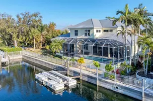 4627 Barracuda Dr, Bradenton, FL 34208 - Photo 1