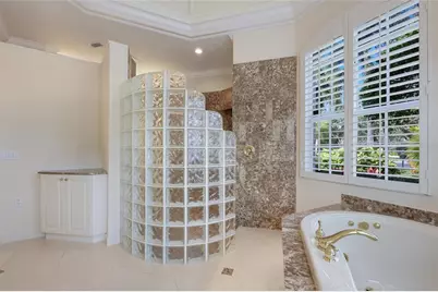 7908 Warwick Gardens Lane, University Park, FL 34201 - Photo 28