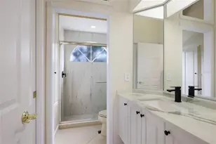 7908 Warwick Gardens Ln, University Park, FL 34201 - Photo 36