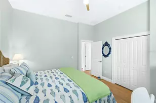 302 62nd St, Holmes Beach, FL 34217 - Photo 20