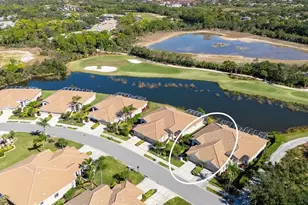 9447 Forest Hills Cir, Sarasota, FL 34238 - Photo 2