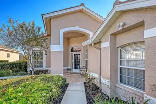 9447 Forest Hills Cir, Sarasota, FL 34238 - Photo 4