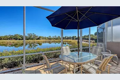 9447 Forest Hills Circle, Sarasota, FL 34238 - Photo 12