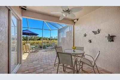 9447 Forest Hills Circle, Sarasota, FL 34238 - Photo 12