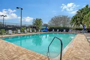 9447 Forest Hills Cir, Sarasota, FL 34238 - Photo 76