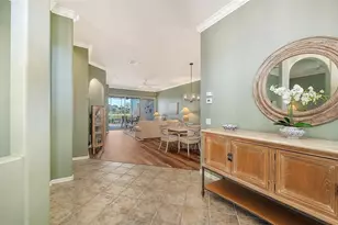 9447 Forest Hills Cir, Sarasota, FL 34238 - Photo 6