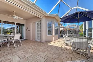 9447 Forest Hills Cir, Sarasota, FL 34238 - Photo 14