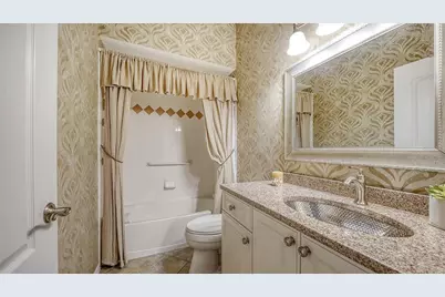 9447 Forest Hills Circle, Sarasota, FL 34238 - Photo 42