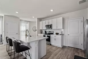 16819 Yard Spring Dr, Bradenton, FL 34211 - Photo 8